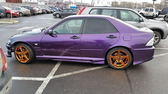 Накладки на пороги "Varis" Toyota Altezza (10) купить недорого с доставкой в Тобольск