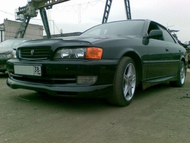 Накладка на передний бампер "D-Speed" Toyota Chaser (100) купить недорого с доставкой в Тобольск