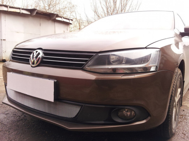 Защита радиатора "Standart" Volkswagen Jetta (2010-2014) хром купить недорого с доставкой в Тобольск