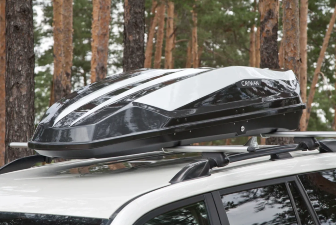 Автобокс "CAYMAN" F1 двухцветный 420L купить недорого с доставкой в Тобольск