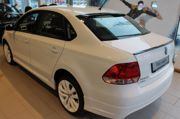 Козырек на заднее стекло для Volkswagen Polo Sedan (2010-2020) купить недорого с доставкой в Тобольск