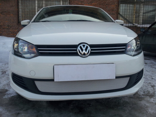 Защита радиатора "Standart" Volkswagen Polo седан (2010-2014) хром купить недорого с доставкой в Тобольск