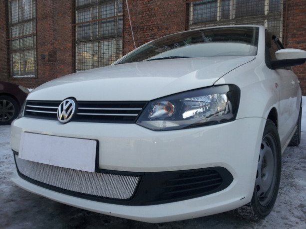 Защита радиатора "Standart" Volkswagen Polo седан (2010-2014) хром купить недорого с доставкой в Тобольск