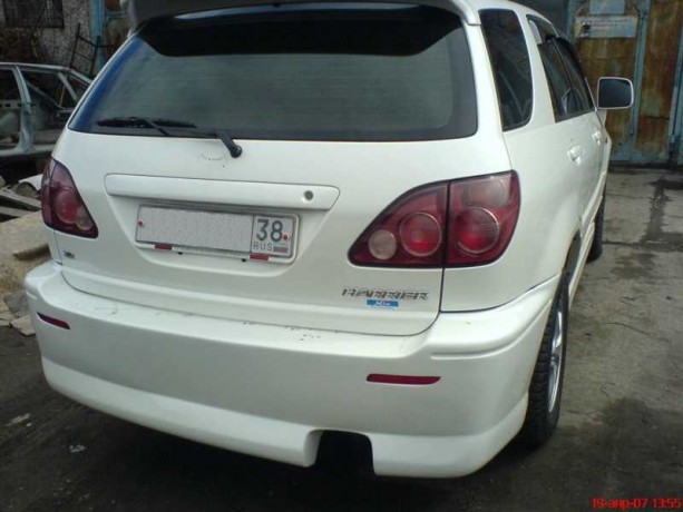 Бампер задний "Traum" Toyota Harrier (Кузов 10) купить недорого с доставкой в Тобольск