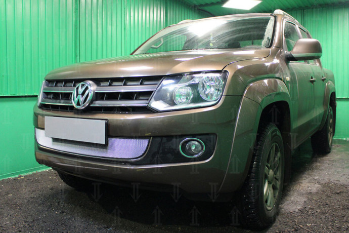 Защита радиатора "Standart" Volkswagen Amarok (2010-2016) 3 ребра жесткости, хром купить недорого с доставкой в Тобольск
