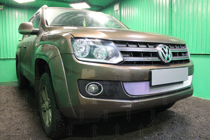 Защита радиатора "Standart" Volkswagen Amarok (2010-2016) 3 ребра жесткости, хром купить недорого с доставкой в Тобольск