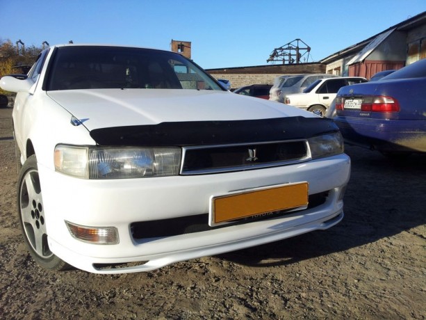 Накладка на передний бампер (сток) Toyota Cresta 90 кузов купить недорого с доставкой в Тобольск