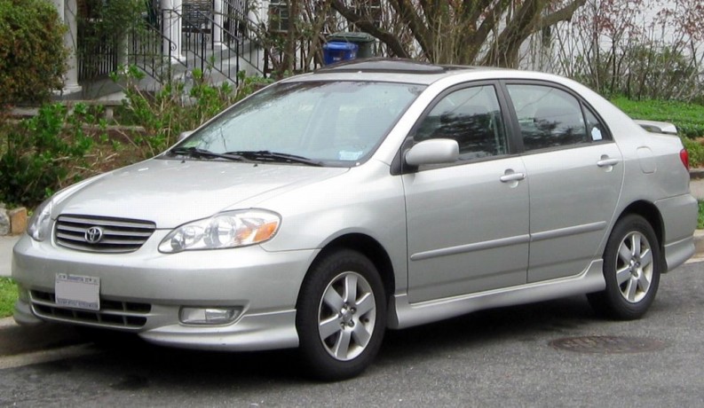 Накладки на передний бампер Toyota Corolla (американка) купить недорого с доставкой в Тобольск