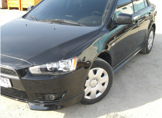 Накладки на пороги "2.0" для Mitsubishi Lancer X (2007-2016) купить недорого с доставкой в Тобольск