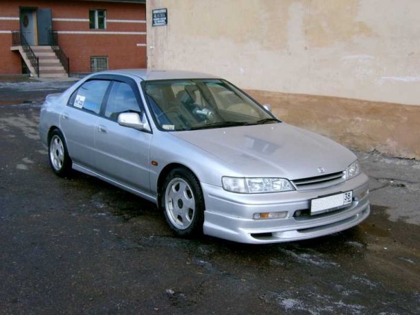 Накладка на передний бампер "Самурай" Honda Accord/Torneo (Кузова CD3, CD4, CD5, CD6) купить недорого с доставкой в Тобольск