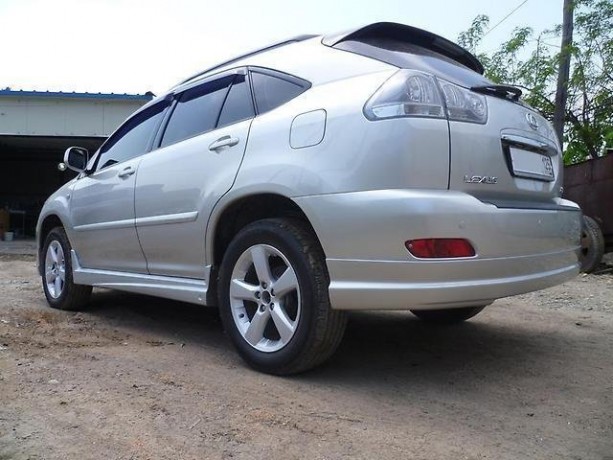 Накладка на задний бампер "Aura" Lexus RX 330 купить недорого с доставкой в Тобольск
