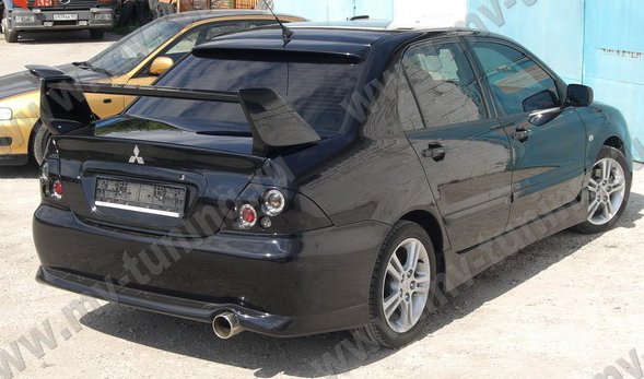 Корпуса под заднюю модульную оптику для Mitsubishi Lancer IX (2003-2009) купить недорого с доставкой в Тобольск