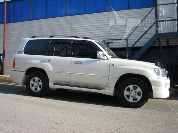 Аэродинамический обвес (сток) Toyota Land Cruiser 100 купить недорого с доставкой в Тобольск