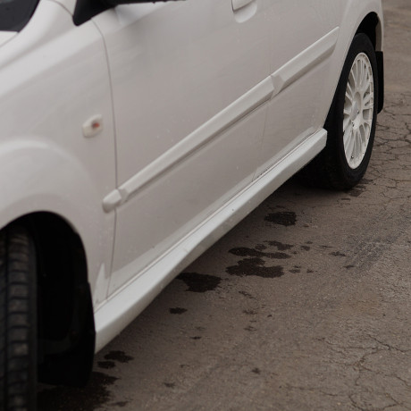 Накладки на пороги для KIA Rio JB (2006-2011) купить недорого с доставкой в Тобольск