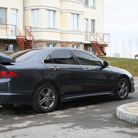 Накладки на пороги "Mugen" для Honda Accord (2004-2008) купить недорого с доставкой в Тобольск