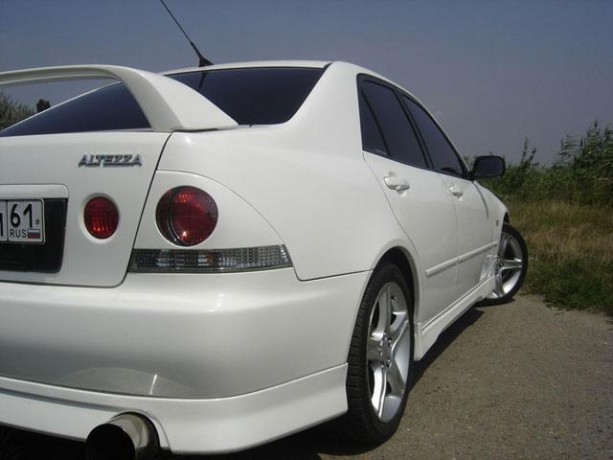 Накладка на задний бампер "TRD" (сток) Toyota Altezza (10) купить недорого с доставкой в Тобольск