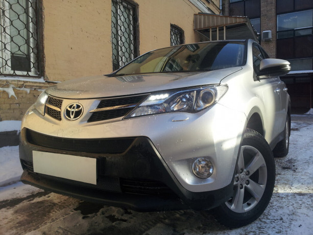 Защита радиатора "Standart" Toyota RAV4 (2012-2015) верх, чёрная купить недорого с доставкой в Тобольск